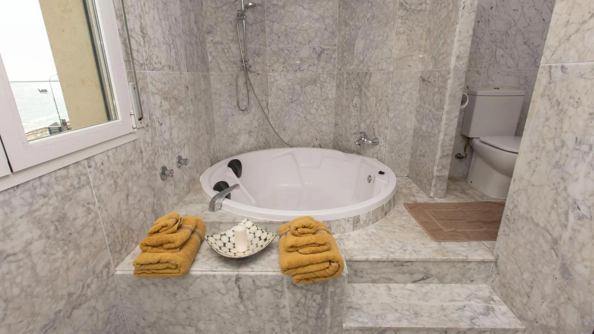 Apartment Villa Venecia, Apartamento De Lujo En 1º Linea De Playa + Parking Malaga Spain