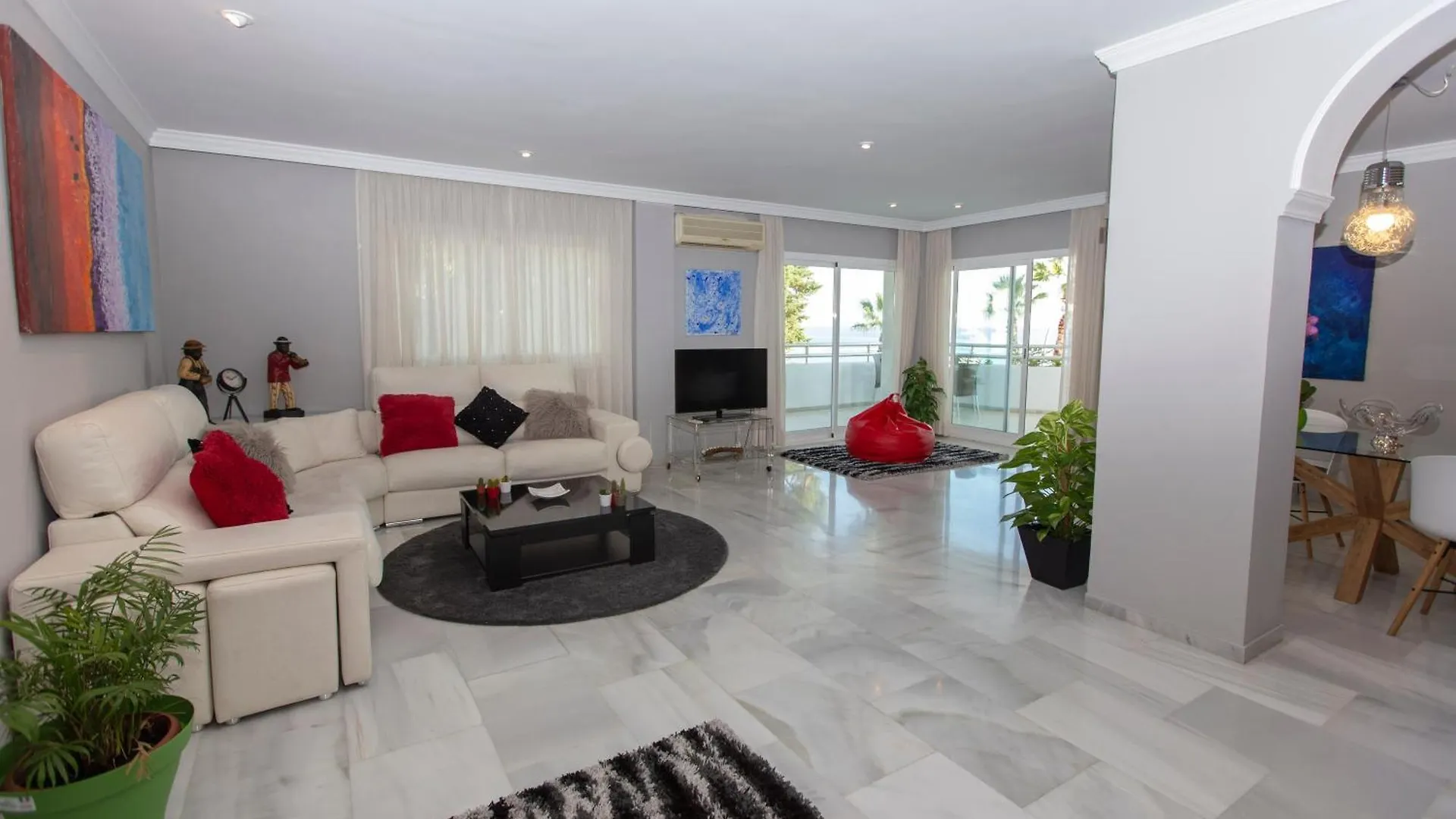 Villa Venecia, Apartamento De Lujo En 1º Linea De Playa + Parking Malaga