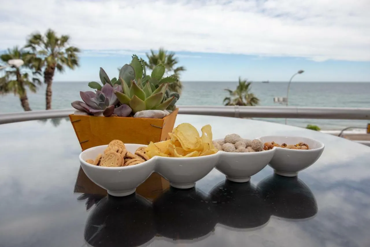 Apartment Villa Venecia, Apartamento De Lujo En 1º Linea De Playa + Parking Malaga